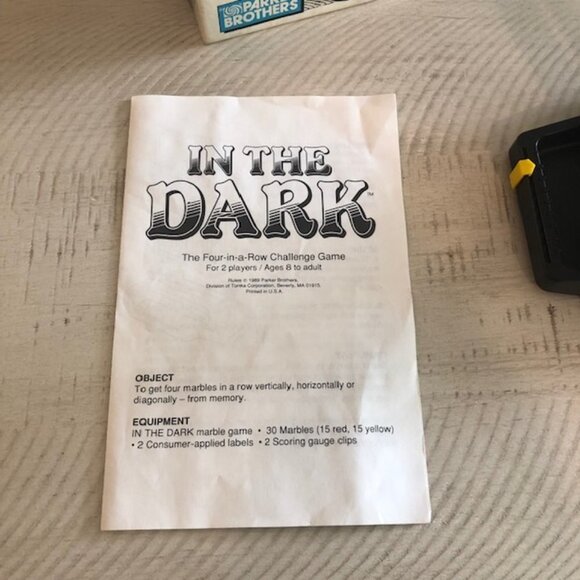 Vintage 1989 Parker Brothers In The Dark The Four in the Row Challenge Game - Picture 9 of 9